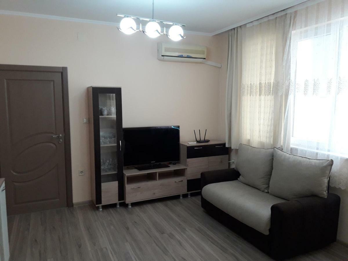 Apart Magic Kŭrdzhali Extérieur photo